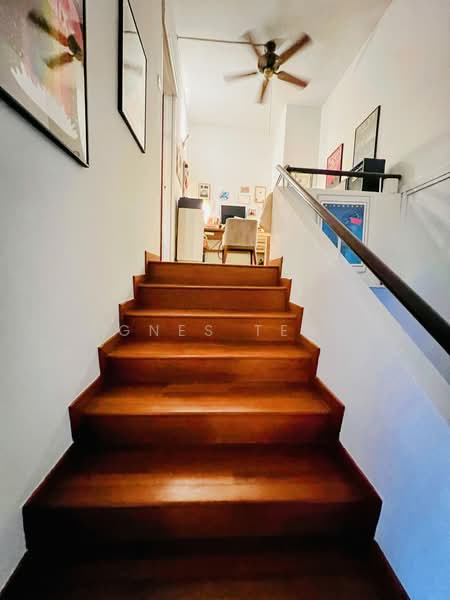 Hillcrest Arcadia, 257 Arcadia Road, 3 Bedrooms, 1,798 sqft, Condominium For Sale, by Agnes Teng, 500103686 - Stairway to family area - PropertyGuru.com.sg