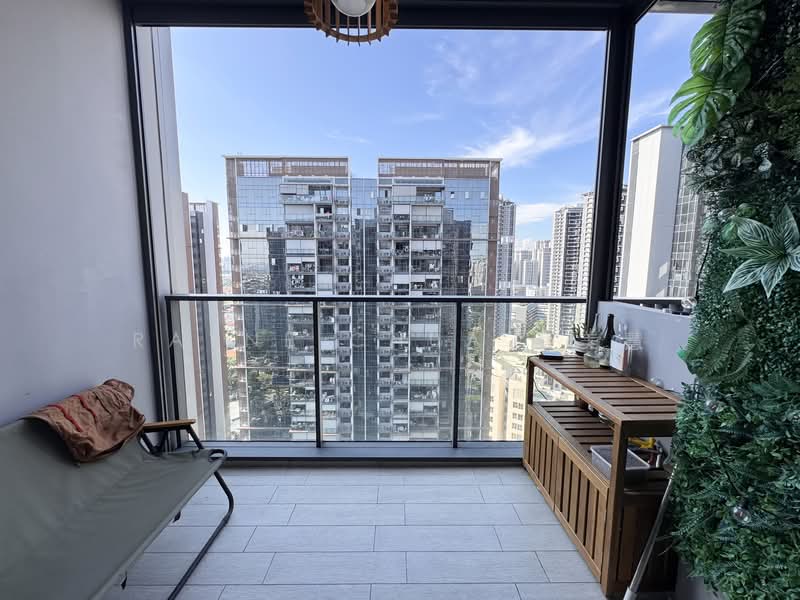 Parc Clematis, 8C Jalan Lempeng, 2 Bedrooms, 689 sqft, Condominium For Sale, by Rayne Chua 蔡美慧, 500103687 - Balcony - PropertyGuru.com.sg