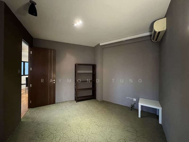 Bayshore Park, 62 Bayshore Road, 3 Bedrooms, 1,174 sqft, Condominium For Rent, by Raymond Tung, 500103701 - Bedroom 2 (Carpeted Flooring) - PropertyGuru.com.sg