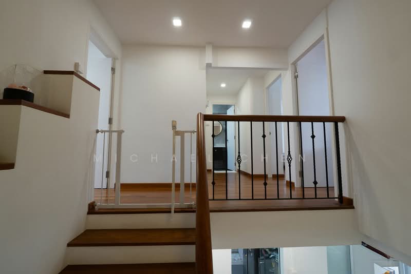Renovated high floor EM, close to MRT, no ext and no ethnic quota!, , 4 Bedrooms, 1,561 sqft, HDB Flat For Sale, by Michael Chen, 500103702 - Interior - PropertyGuru.com.sg