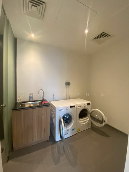 Orchard Scotts, 11 Anthony Road, 4 Bedrooms, 3,369 sqft, Condominium For Rent, by Johnny Chia, 500103703 - Interior - PropertyGuru.com.sg