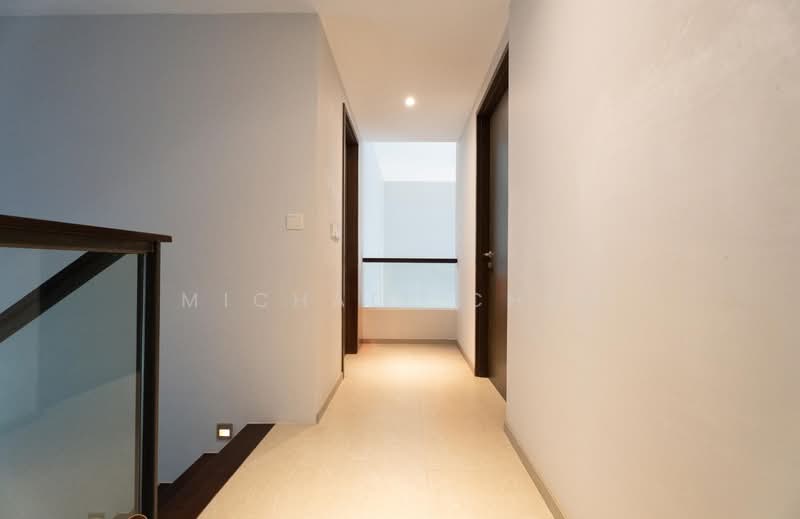 iNz Residence, 70 Choa Chu Kang Avenue 5, 5 Bedrooms, 1,711 sqft, Condominium For Sale, by Michael Chen, 500103710 - Corridor - PropertyGuru.com.sg