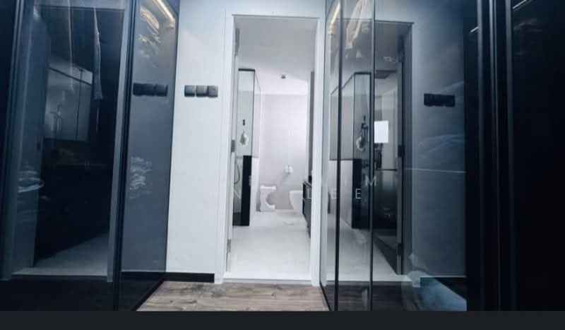 Villa Verde, Verde Grove, 5 Bedrooms, 3,900 sqft, Terraced House For Sale, by Tina Lee, 500103716 - Bathroom - PropertyGuru.com.sg