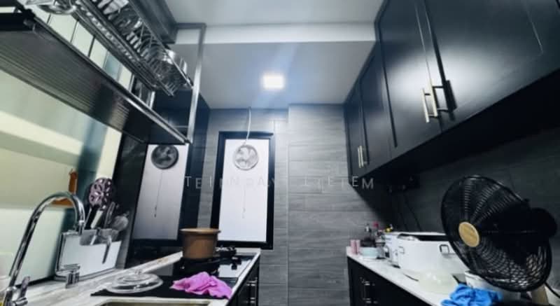 Villa Verde, Verde Grove, 5 Bedrooms, 3,900 sqft, Terraced House For Sale, by Tina Lee, 500103716 - Kitchen - PropertyGuru.com.sg