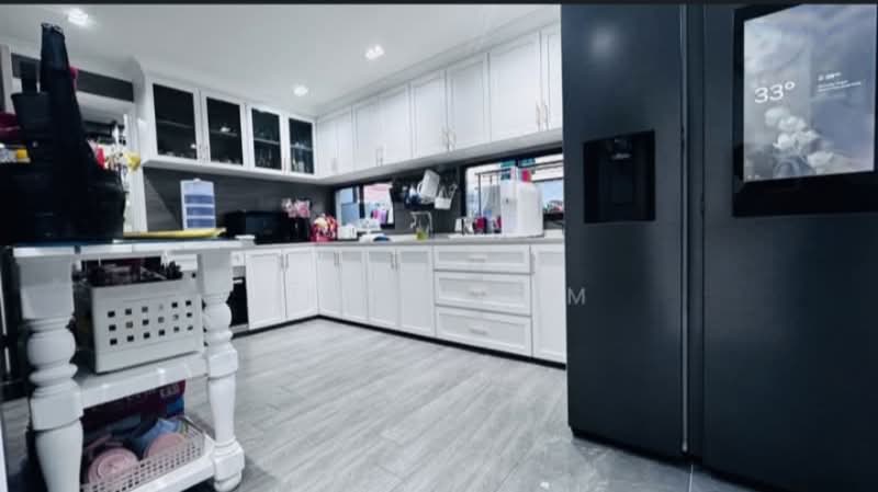 Villa Verde, Verde Grove, 5 Bedrooms, 3,900 sqft, Terraced House For Sale, by Tina Lee, 500103716 - Kitchen - PropertyGuru.com.sg