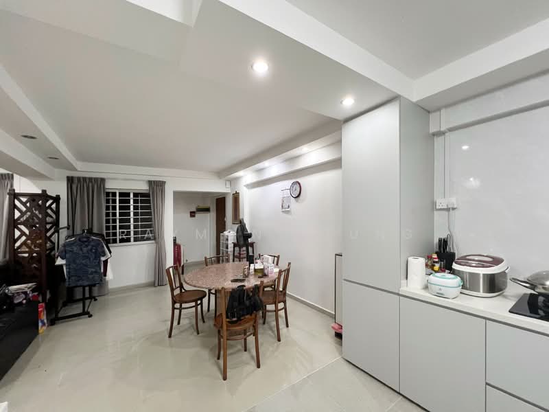 234 Bishan Street 22, 234 Bishan Street 22, 3 Bedrooms, 1,140 sqft, HDB Flat For Sale, by Raymond Tung, 500103723 - Dining Area - PropertyGuru.com.sg