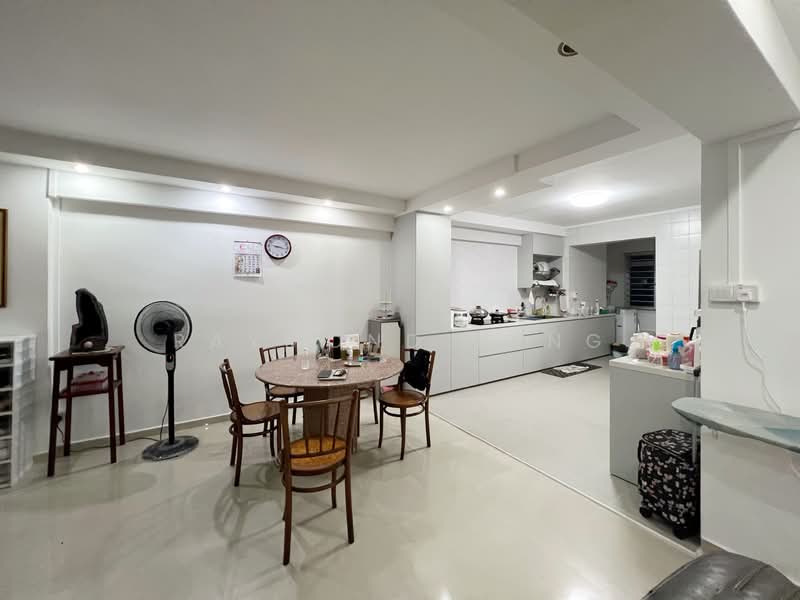 234 Bishan Street 22, 234 Bishan Street 22, 3 Bedrooms, 1,140 sqft, HDB Flat For Sale, by Raymond Tung, 500103723 - Dining / Open Kitchen - PropertyGuru.com.sg