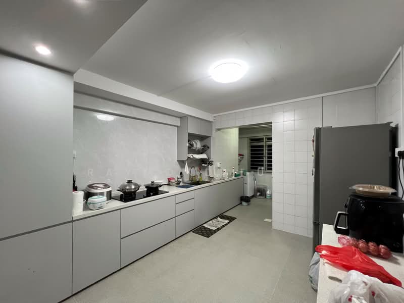 234 Bishan Street 22, 234 Bishan Street 22, 3 Bedrooms, 1,140 sqft, HDB Flat For Sale, by Raymond Tung, 500103723 - Kitchen - PropertyGuru.com.sg