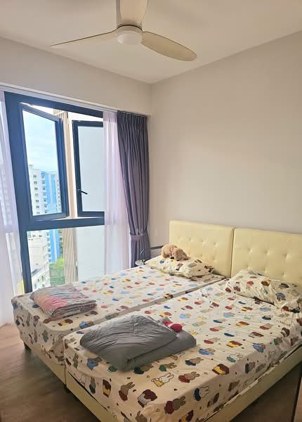 River Isles, 64 Edgedale Plains, 3 Bedrooms, 1,184 sqft, Condominium For Rent, by Srini PN, 500103729 - Bedroom - PropertyGuru.com.sg