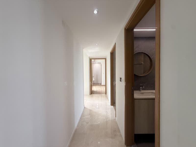 River Isles, 64 Edgedale Plains, 3 Bedrooms, 1,184 sqft, Condominium For Rent, by Srini PN, 500103729 - Corridor - PropertyGuru.com.sg