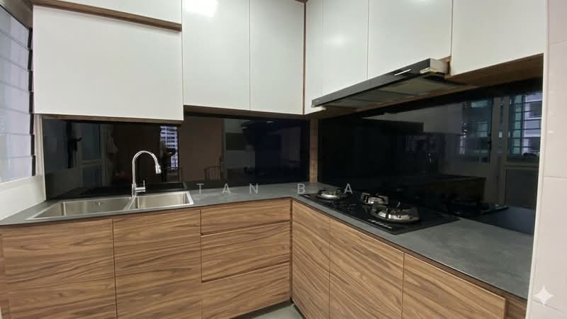 217C Sumang Walk, 217C Sumang Walk, 3 Bedrooms, 990 sqft, HDB Flat For Sale, by Tan B A, 500103733 - Kitchen - PropertyGuru.com.sg