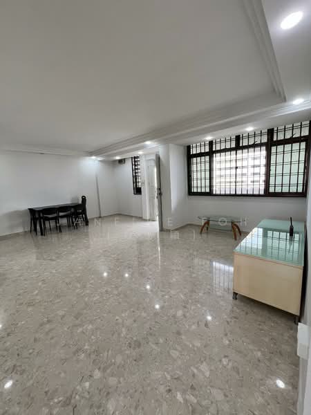 920 Hougang Street 91, 920 Hougang Street 91, 3 Bedrooms, 1,076 sqft, HDB Flat For Rent, by Janelle Toh (杜京穎), 500103747 - Living Room - PropertyGuru.com.sg