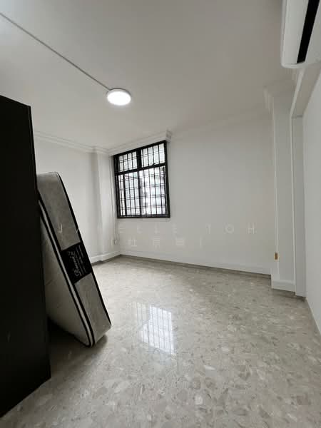 920 Hougang Street 91, 920 Hougang Street 91, 3 Bedrooms, 1,076 sqft, HDB Flat For Rent, by Janelle Toh (杜京穎), 500103747 - Common Bedroom 1 - PropertyGuru.com.sg