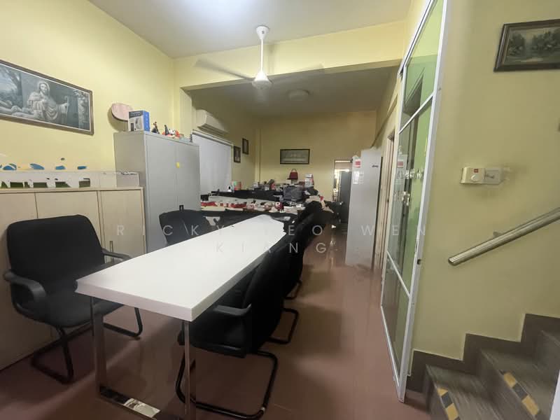 Charlton Park, Jalan Lepas, 6 Bedrooms, 2,600 sqft, Terraced House For Sale, by Ricky Yeo Wen Kiang, 500103760 - Interior - PropertyGuru.com.sg