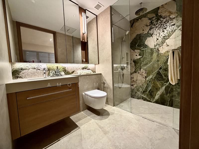 Vela Bay, Bayshore Road, 2 Bedrooms, 689 sqft, Condominium For Sale, by Amos Marcus, 500103763 - Bathroom - PropertyGuru.com.sg