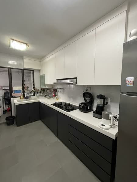 629 Jurong West Street 65, 629 Jurong West Street 65, 4 Bedrooms, 1,399 sqft, HDB Flat For Sale, by Ben XIA 夏天鹏, 500103765 - Kitchen - PropertyGuru.com.sg