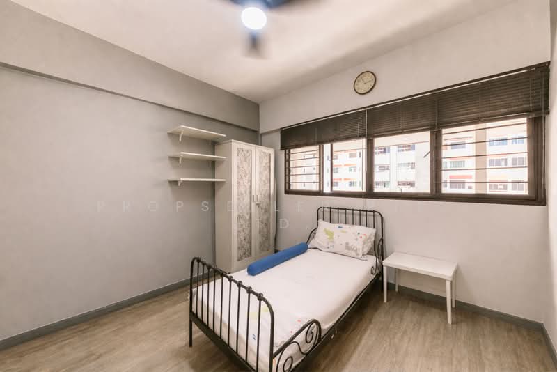 408 Jurong West Street 42, 408 Jurong West Street 42, 3 Bedrooms, 1,496 sqft, HDB Flat For Sale, by KOH YONG JIAN, 500103769 - Bedroom - PropertyGuru.com.sg