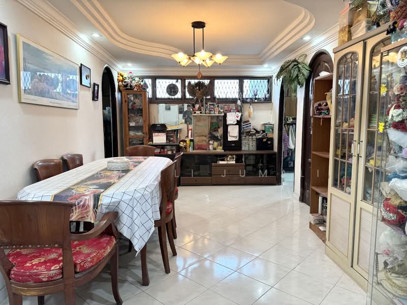 238 Lorong 1 Toa Payoh, 238 Lorong 1 Toa Payoh, 3 Bedrooms, 1,291 sqft, HDB Flat For Sale, by Ramdali Jumali, 500103776 - Dining Room - PropertyGuru.com.sg