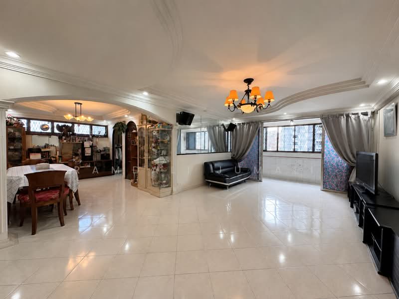 238 Lorong 1 Toa Payoh, 238 Lorong 1 Toa Payoh, 3 Bedrooms, 1,291 sqft, HDB Flat For Sale, by Ramdali Jumali, 500103776 - Living Room - PropertyGuru.com.sg