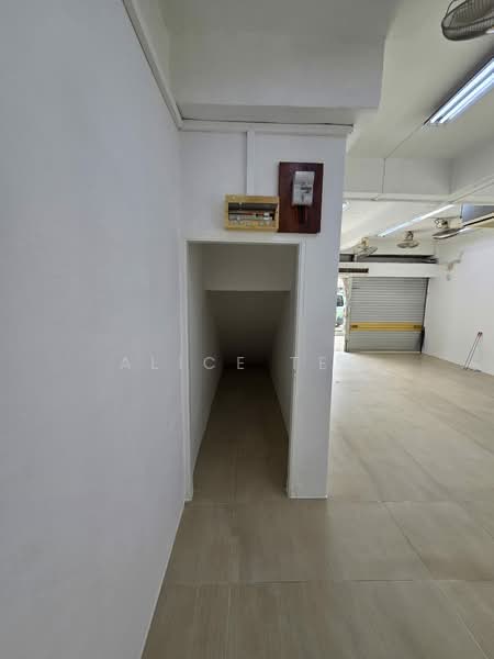 18 upper boon keng road, , 593 sqft, Other Retail For Rent, by Alice Teo, 500103778 - Interior - CommercialGuru.com.sg