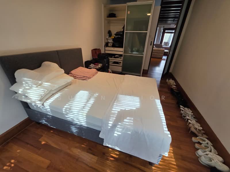 Heart of Orchard 3+1 Strata, Nearby Emerald Hill Conservation Area, 4 Bedrooms, 2,600 sqft, Conservation House For Rent, by Susan Prior, 500103790 - PropertyGuru.com.sg