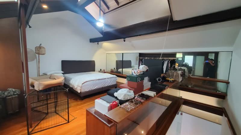 Heart of Orchard 3+1 Strata, Nearby Emerald Hill Conservation Area, 4 Bedrooms, 2,600 sqft, Conservation House For Rent, by Susan Prior, 500103790 - PropertyGuru.com.sg