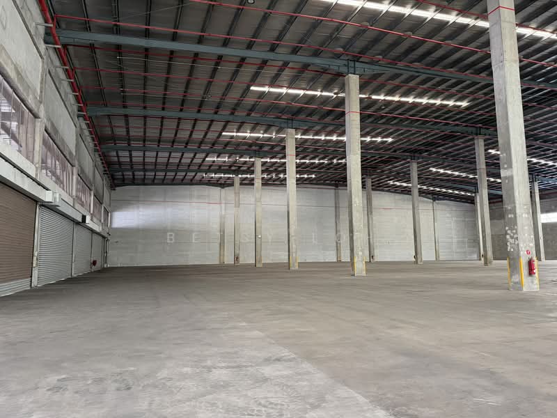 High Ceiling 12m, Floor Loading 20Kn/m2 Warehouse, , 96,000 sqft, Warehouse For Rent, by Betsy Loh, 500103807 - Interior - CommercialGuru.com.sg