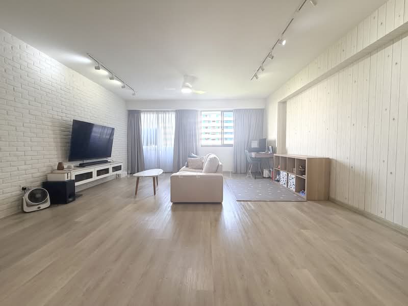 310A Punggol Walk, 310A Punggol Walk, 3 Bedrooms, 1,206 sqft, HDB Flat For Sale, by Nigel Tan, 500103825 - Living Room - PropertyGuru.com.sg