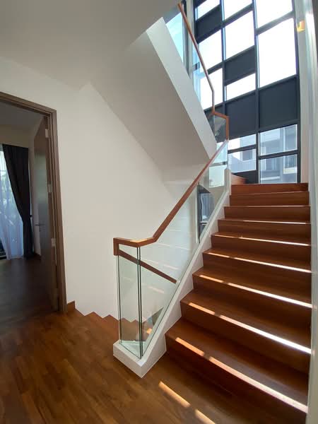 Alana, 202 Sunrise Terrace, 4 Bedrooms, 3,122 sqft, Terraced House For Sale, by Octavian ., 500103831 - Interior - PropertyGuru.com.sg