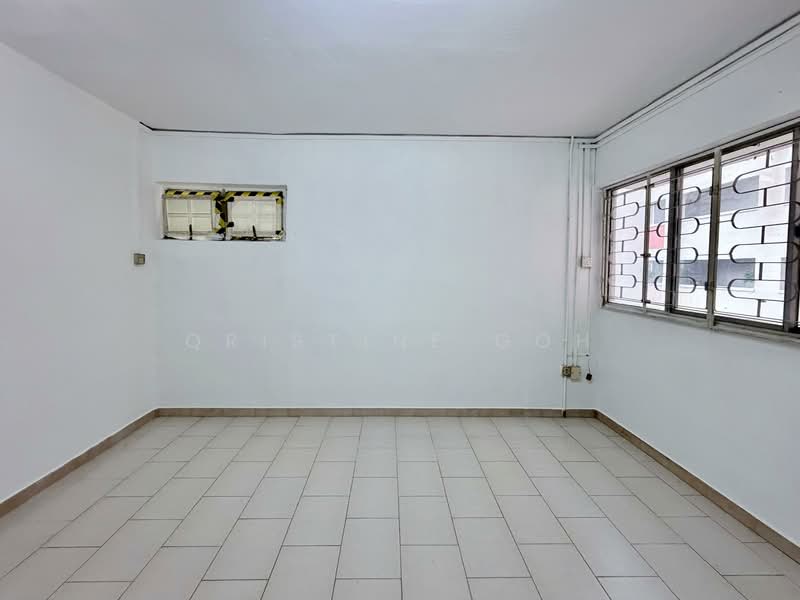 101 Potong Pasir Avenue 1, 101 Potong Pasir Avenue 1, 2 Bedrooms, 893 sqft, HDB Flat For Sale, by Qristine Goh, 500103836 - Interior - PropertyGuru.com.sg