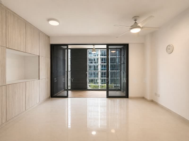 La Fiesta, 58 Sengkang Square, Hougang / Punggol / Sengkang, 3 Bedrooms, 840 sqft, Condominium For Sale, by Casey Koo 古家进, 500103841 - Living Room - PropertyGuru.com.sg