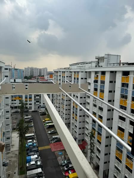 221 Yishun Street 21, 221 Yishun Street 21, Room Rental, 100 sqft, HDB Flat For Rent, by Ian Ho, 500103842 - Exterior - PropertyGuru.com.sg