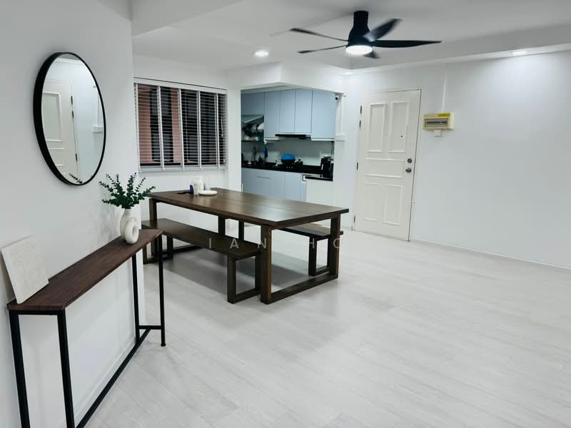 221 Yishun Street 21, 221 Yishun Street 21, Room Rental, 100 sqft, HDB Flat For Rent, by Ian Ho, 500103842 - Interior - PropertyGuru.com.sg