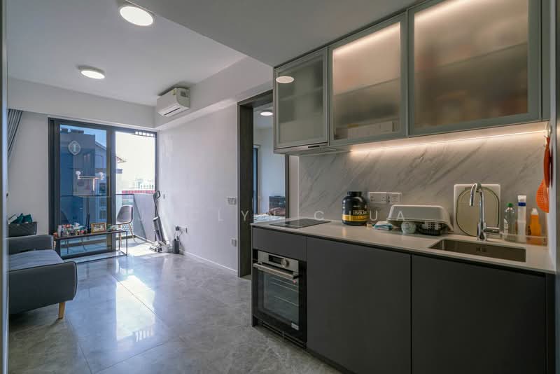 The M, 30 Middle Road, 1 Bedroom, 431 sqft, Condominium For Sale, by Jaclyn Chua, 500103854 - Living Room - PropertyGuru.com.sg