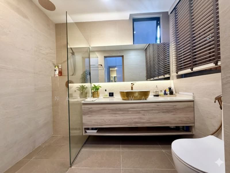 Regent Heights, 52 Bukit Batok East Avenue 5, 3 Bedrooms, 1,496 sqft, Condominium For Sale, by Nathan Wang, 500103878 - Bathroom - PropertyGuru.com.sg