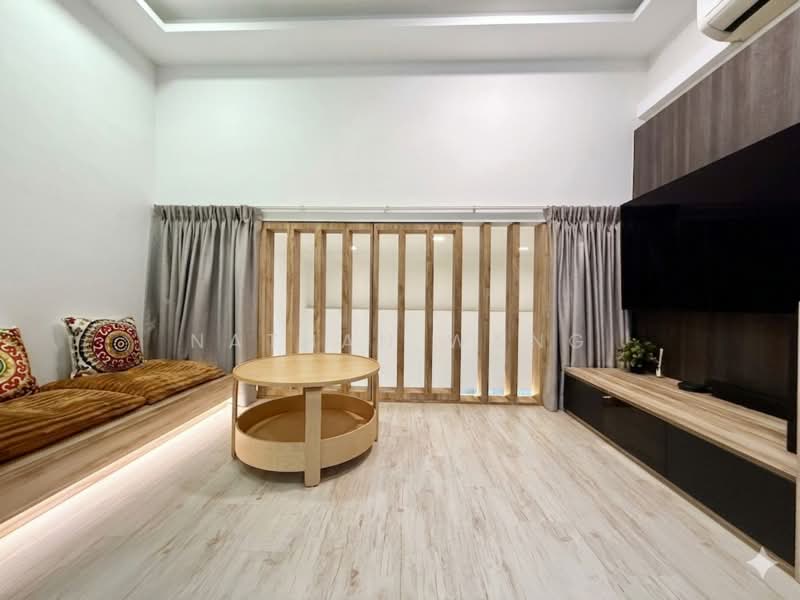 Regent Heights, 52 Bukit Batok East Avenue 5, 3 Bedrooms, 1,496 sqft, Condominium For Sale, by Nathan Wang, 500103878 - Living Room - PropertyGuru.com.sg