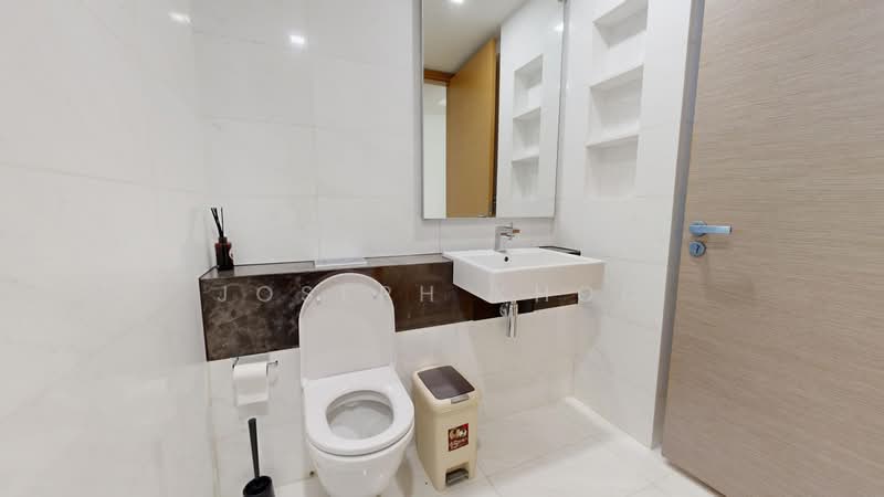 RV Residences, 465 River Valley Road, 1 Bedroom, 452 sqft, Condominium For Rent, by Joseph Khoo, 500103884 - Bathroom - PropertyGuru.com.sg