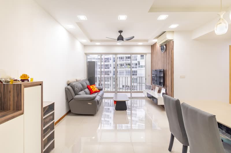 Forestville, 22 Woodlands Drive 16, 3 Bedrooms, 1,033 sqft, Executive Condominium For Sale, by Arissa Tan, 500103889 - Living Room - PropertyGuru.com.sg