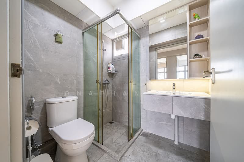95C Henderson Road, 95C Henderson Road, 3 Bedrooms, 1,001 sqft, HDB Flat For Sale, by Jonathan Poh, 500103924 - Bathroom - PropertyGuru.com.sg