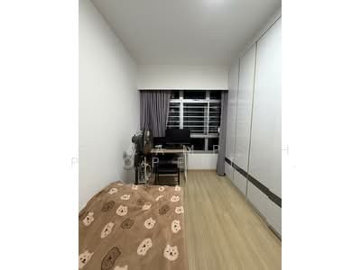 For Rent - 211A Compassvale Lane