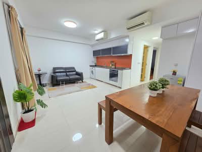 For Rent - Sant Ritz