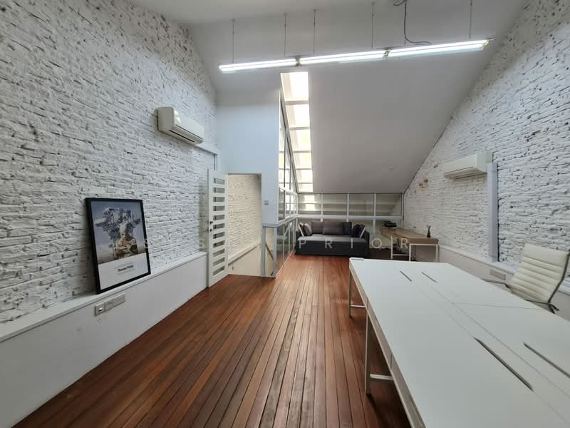 111 Somerset Shophouse!!!, Nearby Devonshire Road, Orchard Road, 3 Bedrooms, 3,850 sqft, Conservation House For Sale, by Susan Prior, 500103947 - PropertyGuru.com.sg