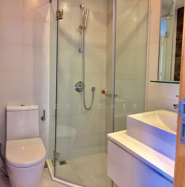 Centro Residences, 59 Ang Mo Kio Avenue 8, 3 Bedrooms, 1,733 sqft, Condominium For Sale, by Eddy Chee, 500103948 - Bathroom - PropertyGuru.com.sg