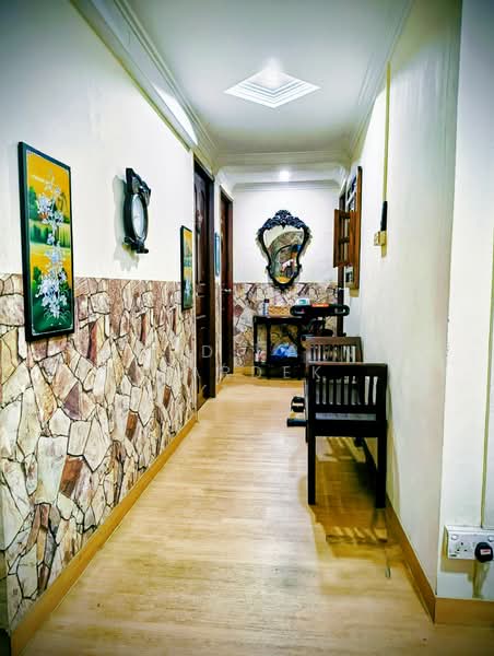 735 Woodlands Circle, 735 Woodlands Circle, 4 Bedrooms, 1,313 sqft, HDB Flat For Sale, by Mohd Zaini Sardek, 500103951 - Corridor - PropertyGuru.com.sg