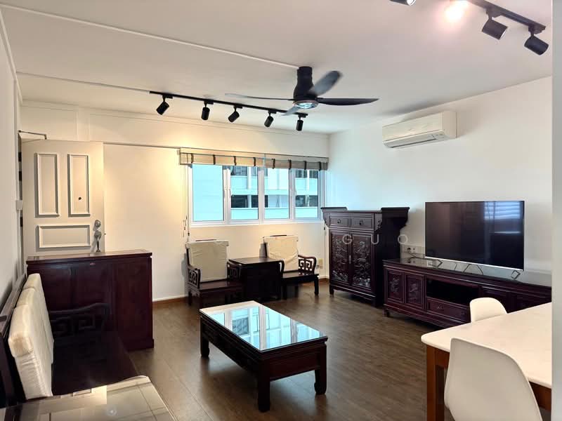 232 Bain Street, 232 Bain Street, 3 Bedrooms, 883 sqft, HDB Flat For Rent, by Deborah Guo, 500103953 - Living Room - PropertyGuru.com.sg