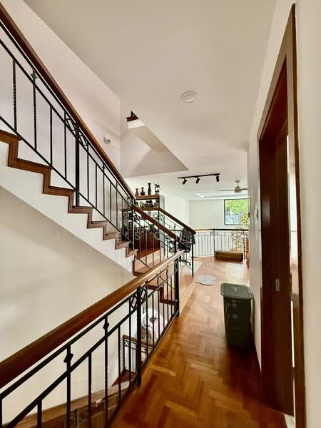 Gentle Villas, Gentle Drive, 5 Bedrooms, 3,959 sqft, Semi-Detached House For Sale, by Jameson Ooi, 500103959 - Interior - PropertyGuru.com.sg