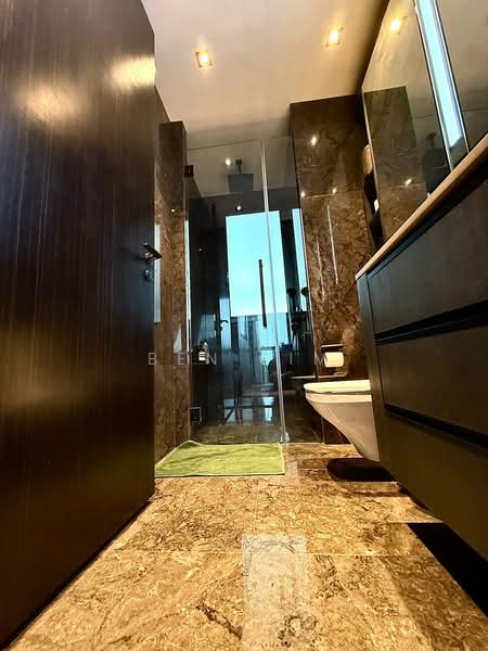 3 Cuscaden, 3 Cuscaden Walk, 2 Bedrooms, 764 sqft, Condominium For Rent, by Ben Lim, 500103961 - Bathroom - PropertyGuru.com.sg