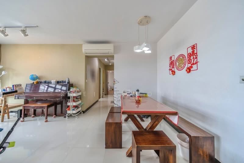 226C Sumang Lane, 226C Sumang Lane, 3 Bedrooms, 1,227 sqft, HDB Flat For Sale, by Sheila Wong, 500103968 - Living Room - PropertyGuru.com.sg