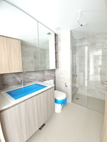 The Botany at Dairy Farm, 3 Dairy Farm Walk, 2 Bedrooms, 603 sqft, Condominium For Rent, by Joanne Ng, 500103970 - Bathroom - PropertyGuru.com.sg