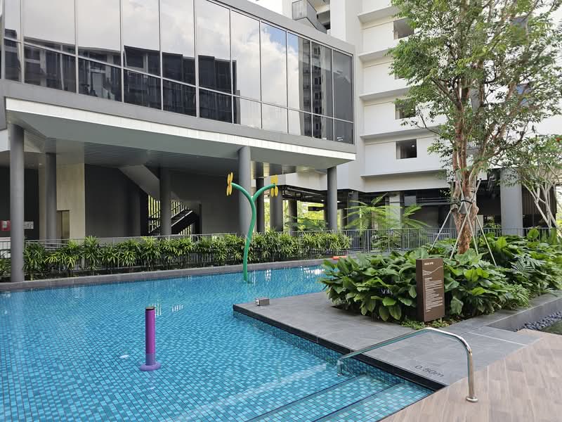 The Botany at Dairy Farm, 3 Dairy Farm Walk, 2 Bedrooms, 603 sqft, Condominium For Rent, by Joanne Ng, 500103970 - Pool - PropertyGuru.com.sg